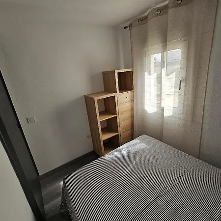 Piso Ana Cosy Et Moderne, Climatise Ete, Hiver 公寓